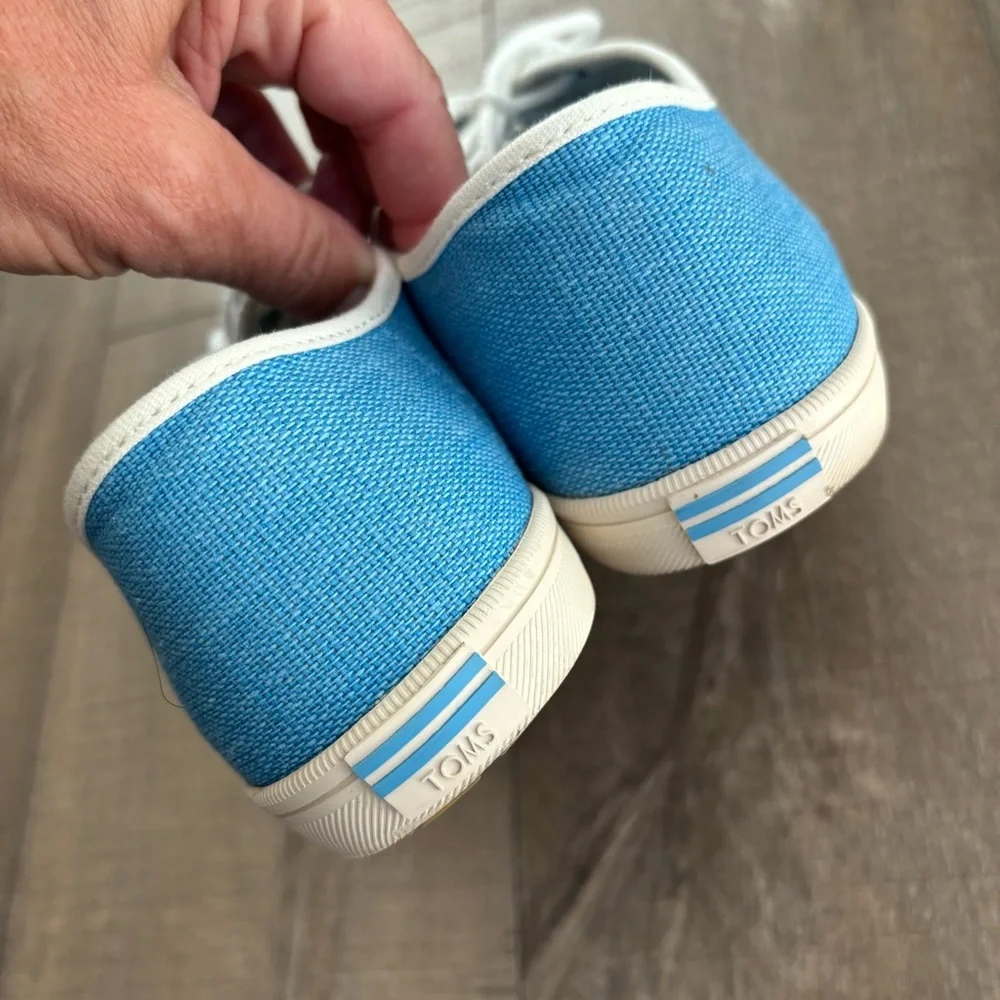 Toms Carmel Lifestyle Sneakers Blue Lace up Canvas Women's Size 9